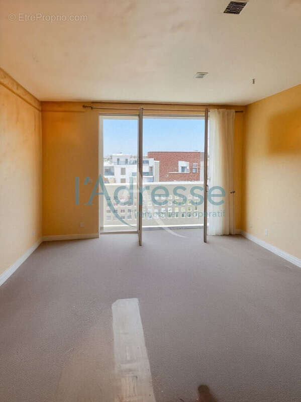 Appartement à RUEIL-MALMAISON
