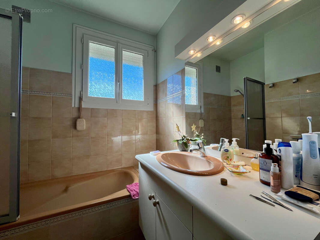 Maison à MALEMORT-SUR-CORREZE