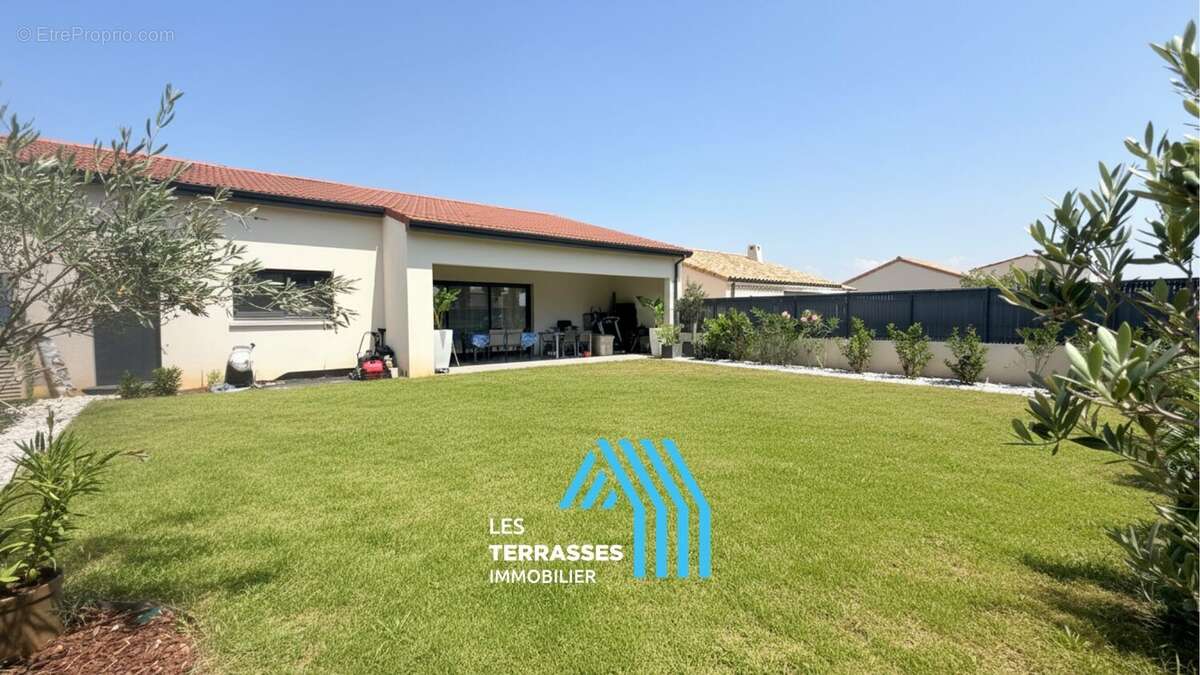 Maison à MONTELIMAR