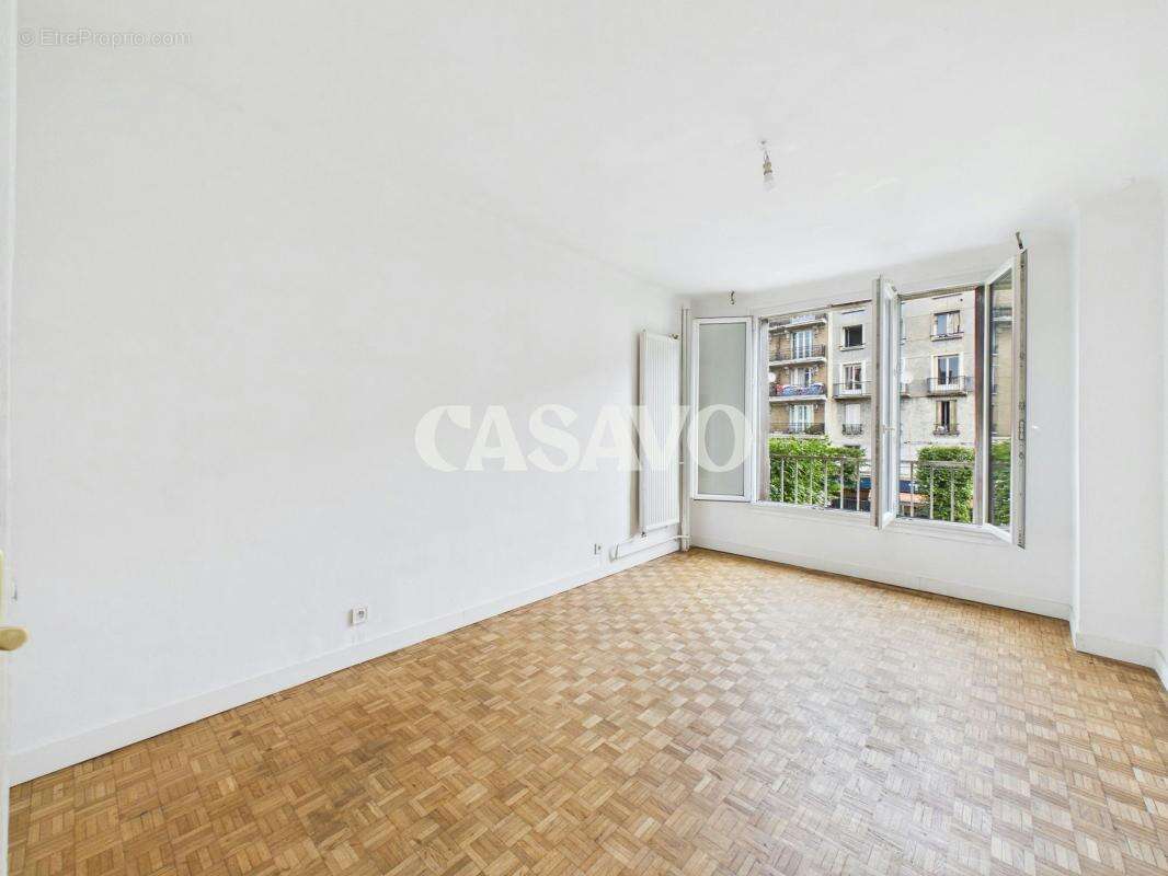 Vente Appartement 3 pièces de 61m² - 93200 Saint-Denis - photo 4