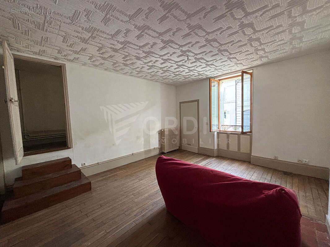 Appartement à TONNERRE