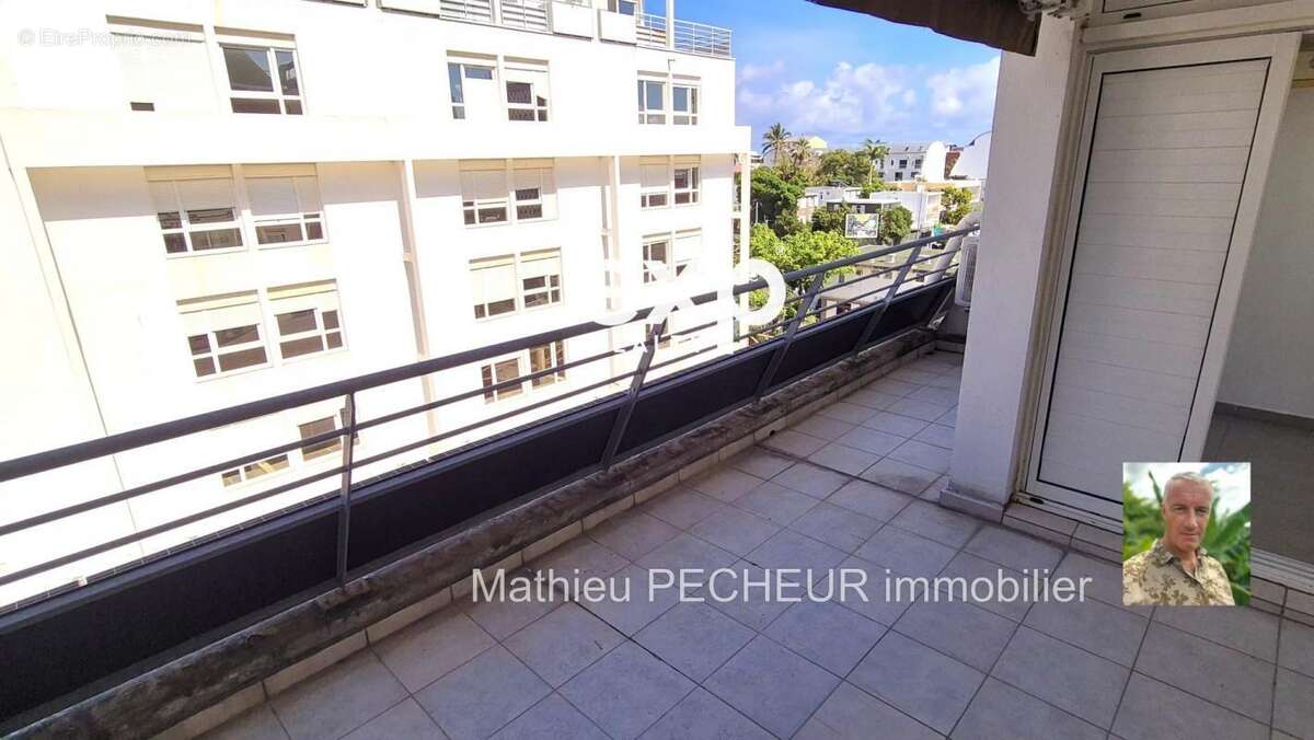 Appartement à SAINT-DENIS