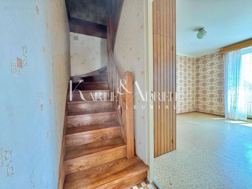 Photo 8 - Maison à POUILLE