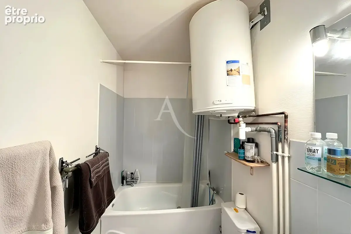 Appartement Nantes 19m² dernier étage + box en sus - photo 5