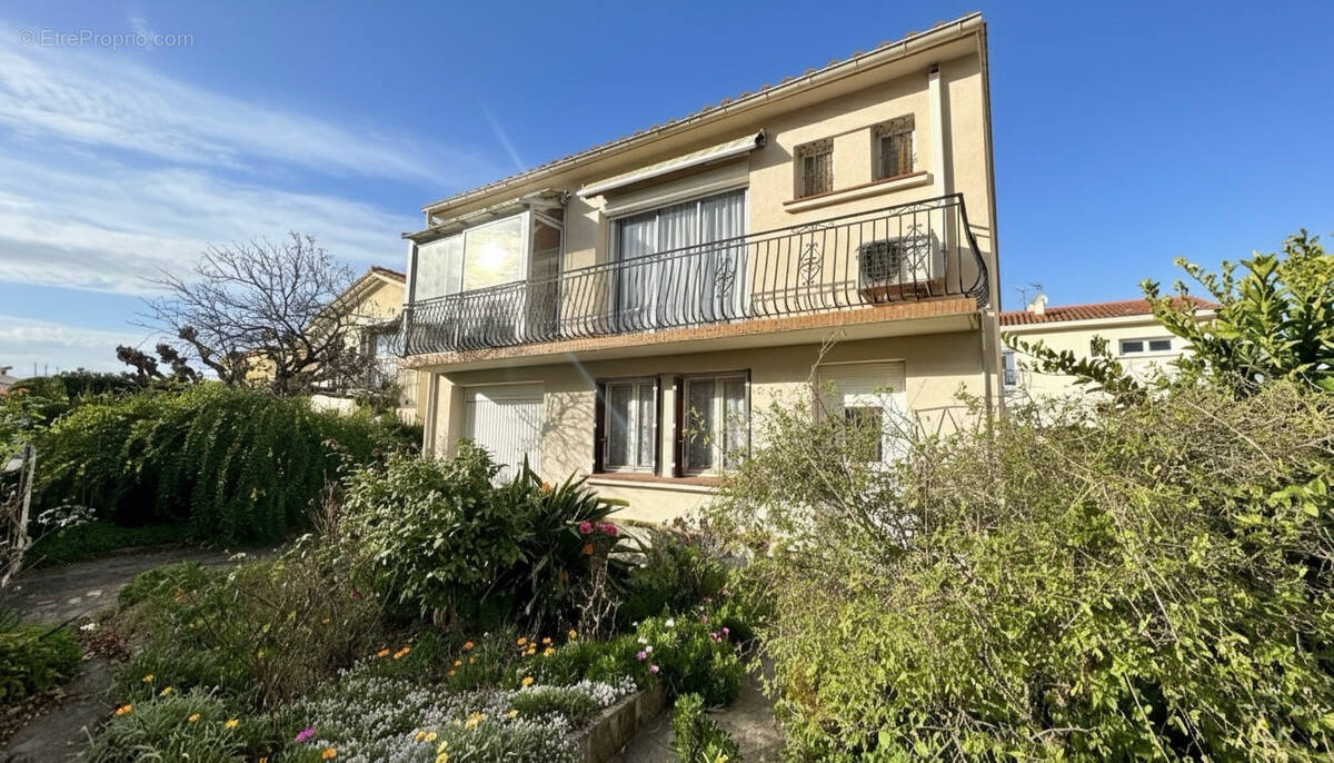 Maison à SAINT-CYPRIEN