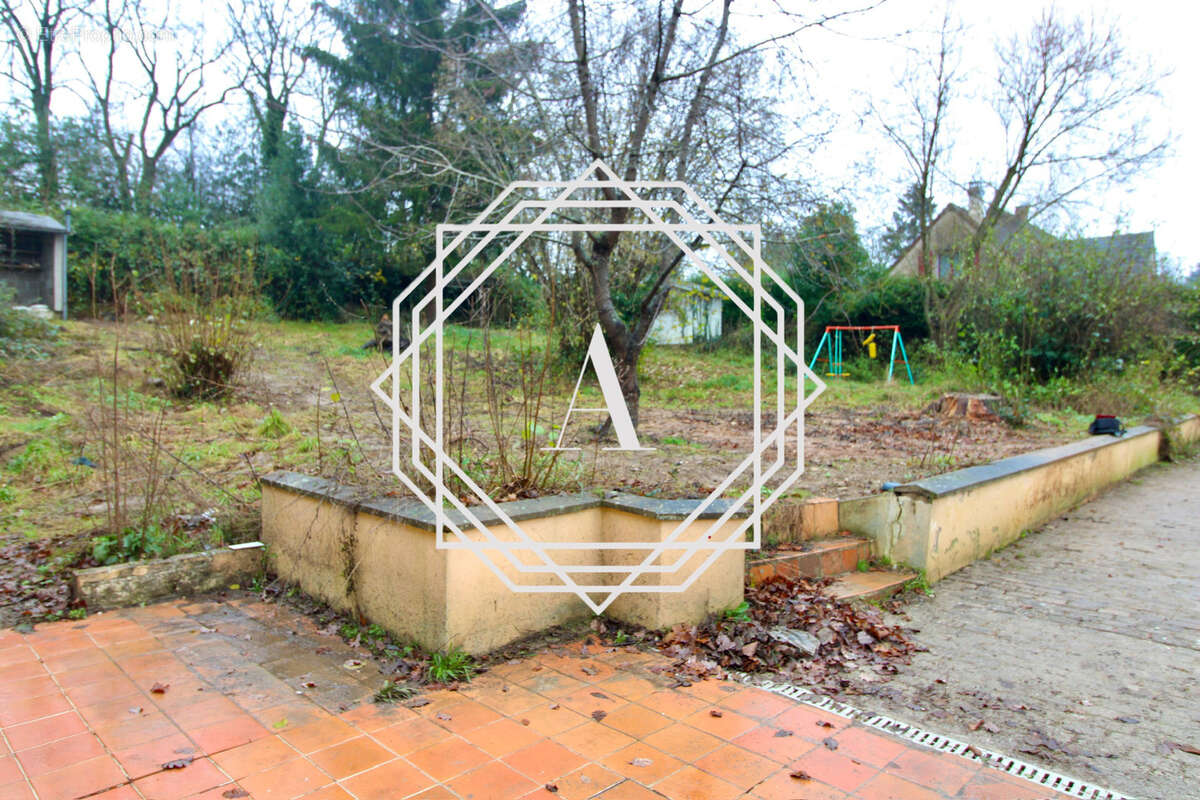 Maison à VALDAMPIERRE