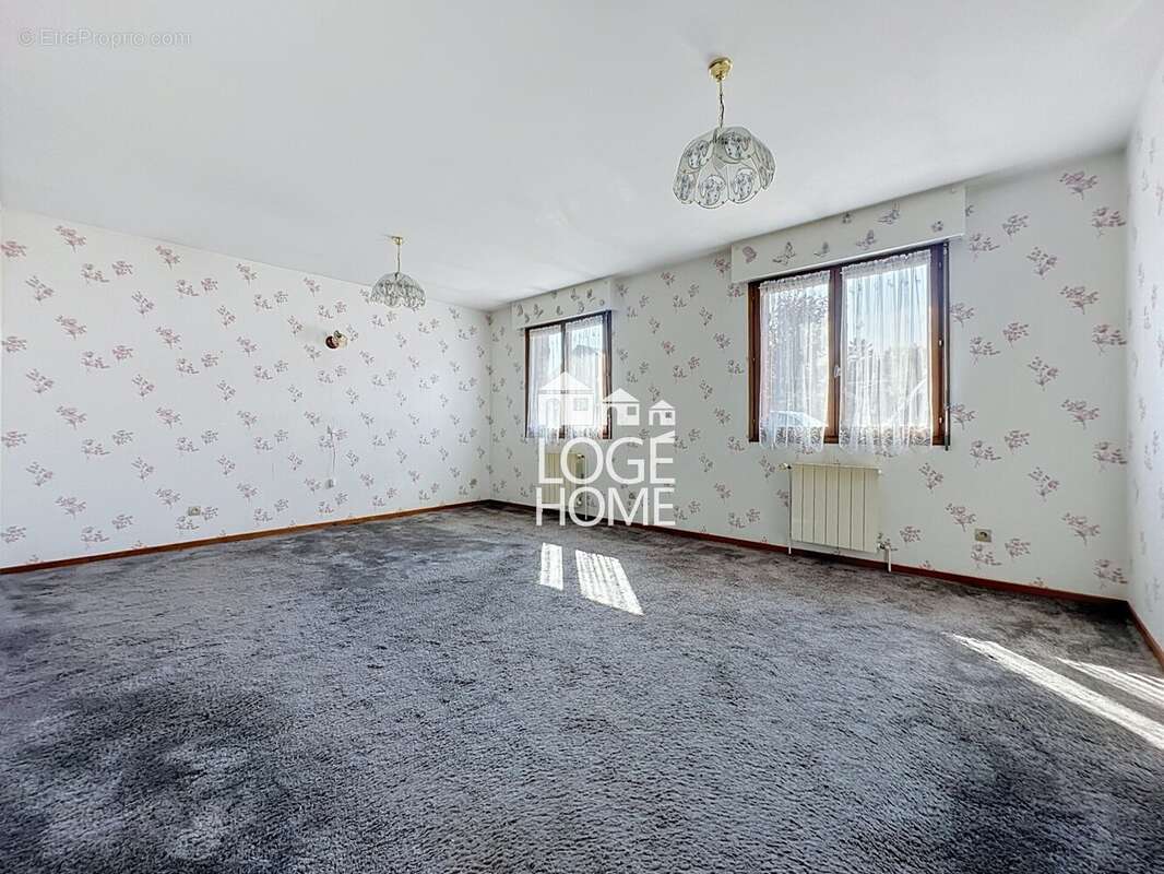 Maison 112 m² à Loos-En-Gohelle  - photo 7
