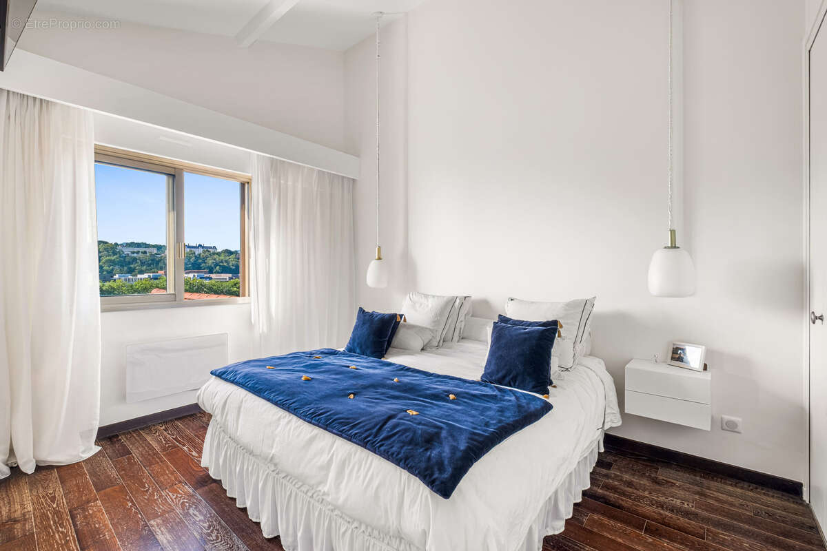 Appartement à LYON-4E