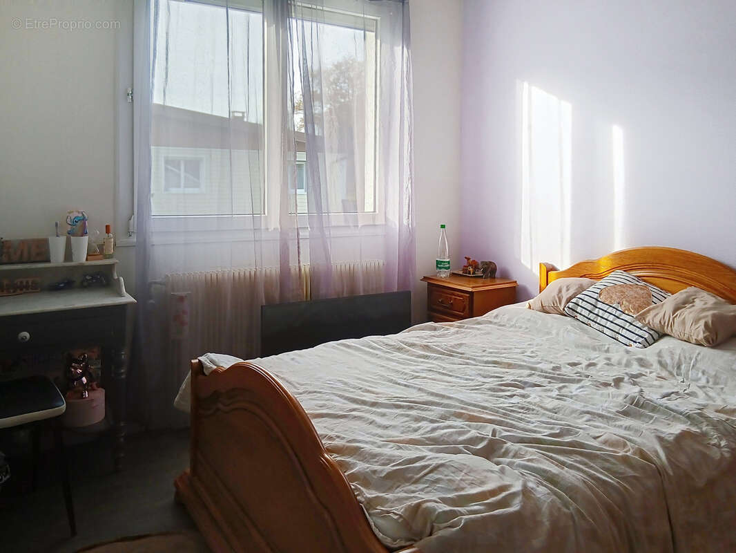 Maison à PONT-DE-ROIDE