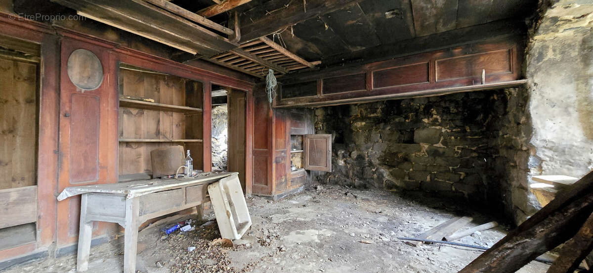 Maison à CHAMPCLAUSE