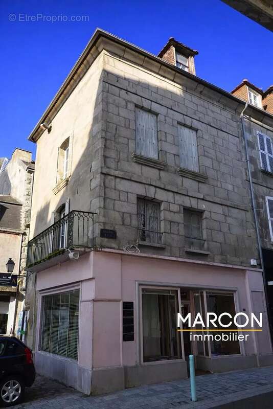 Appartement à AUBUSSON