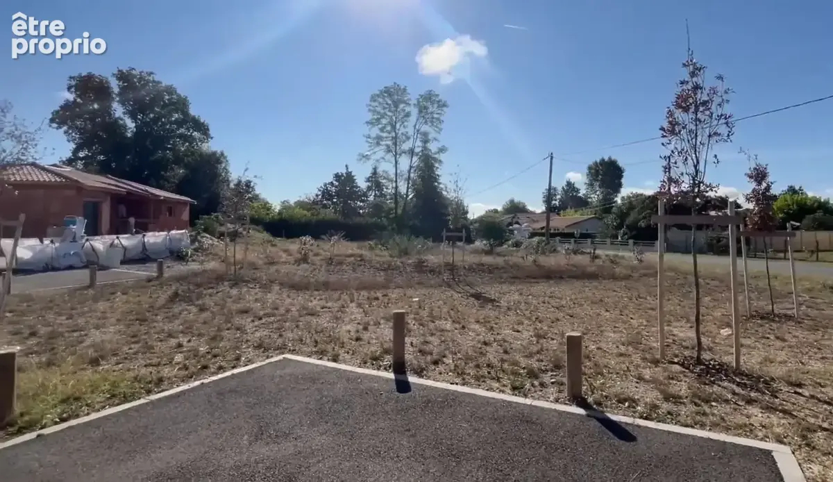 Terrain à SAINT-LAURENT-MEDOC