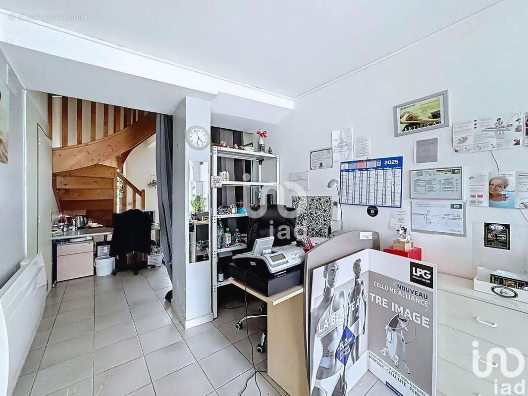 Photo 6 - Commerce à MANDRES-LES-ROSES