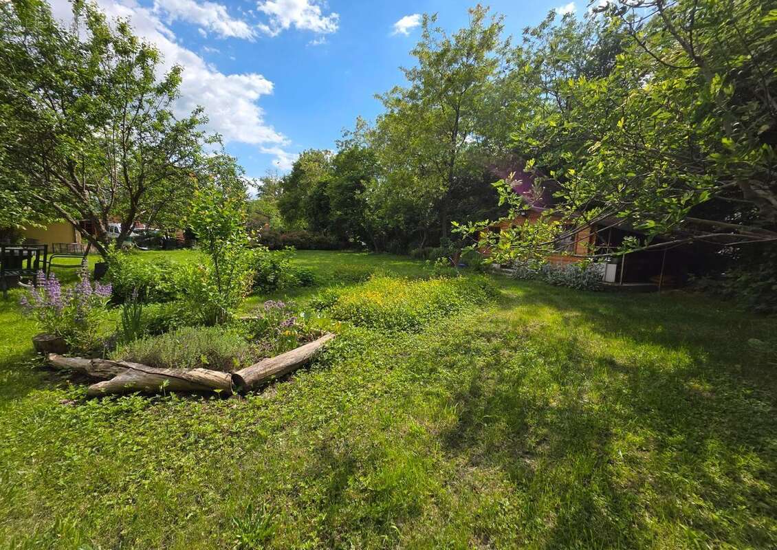 Terrain à DIGNE-LES-BAINS