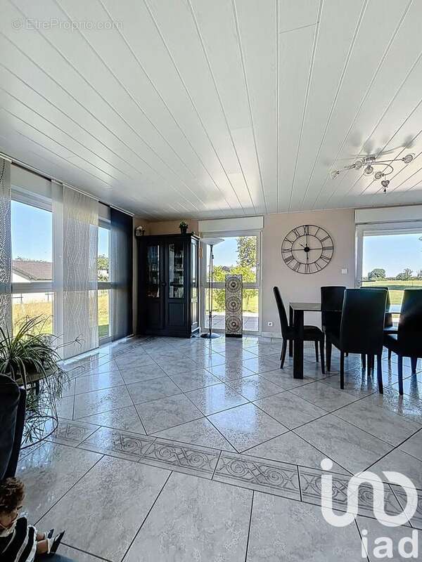 Photo 6 - Maison à LE VAL-DE-GUEBLANGE