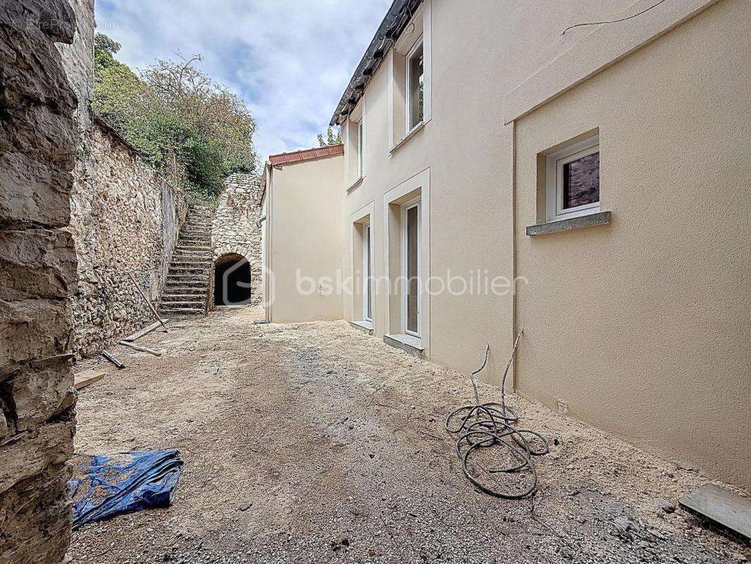 Appartement à MONTEREAU-FAULT-YONNE