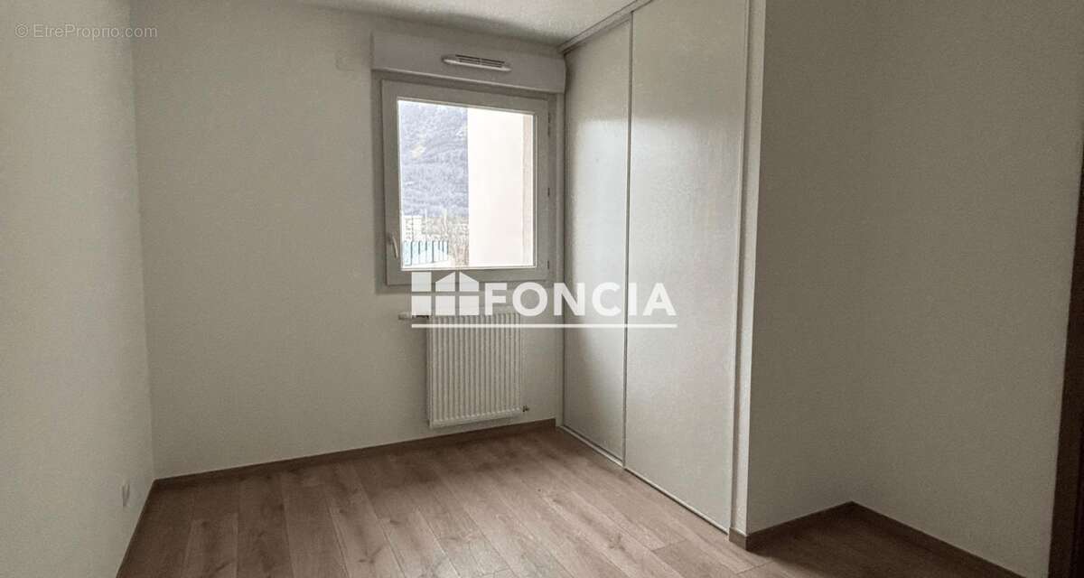 Appartement à SAINT-JEAN-DE-MAURIENNE