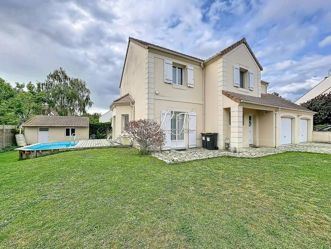 Photo 1 - Maison à NEUVILLE-SUR-OISE