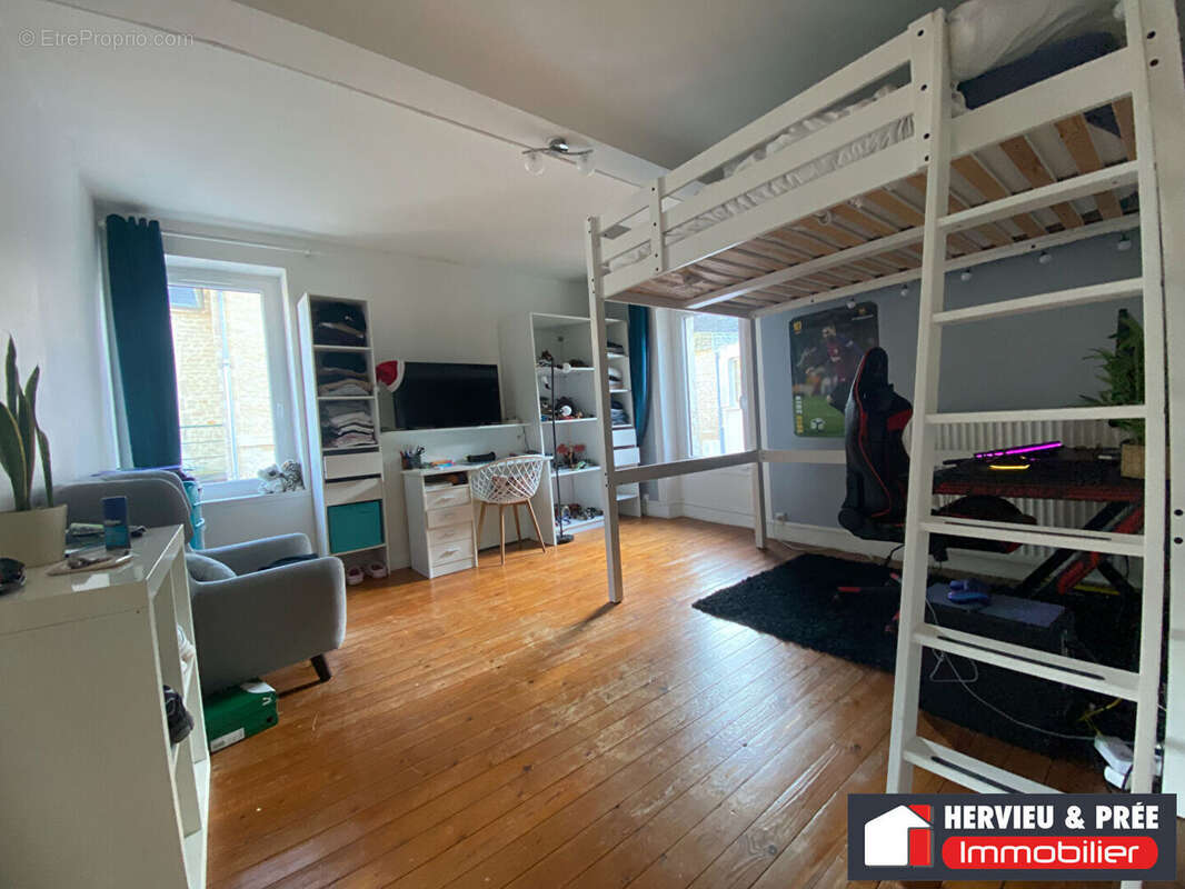 Maison à LUC-SUR-MER