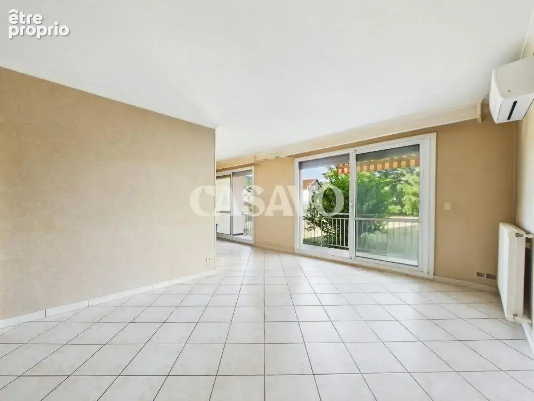 Appartement à LA VERPILLIERE