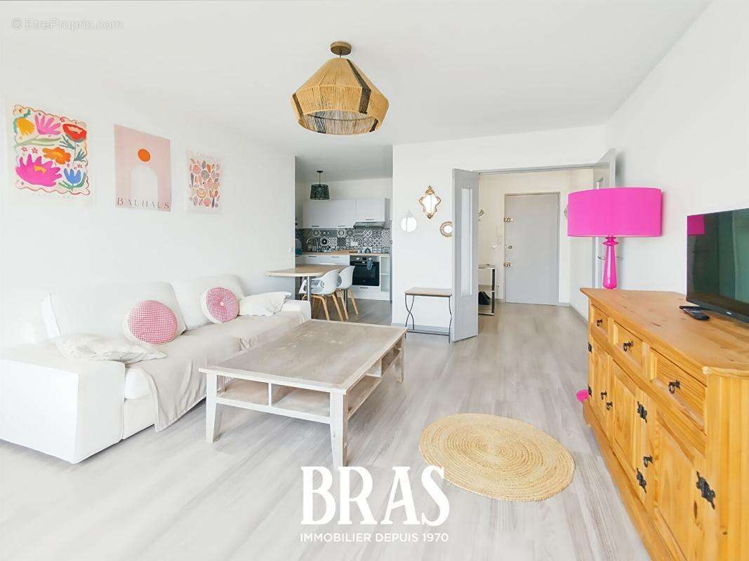 Appartement à deux pas du Centre Ville et futur CHU, T2  meublé de 50.75 m2 - photo 3