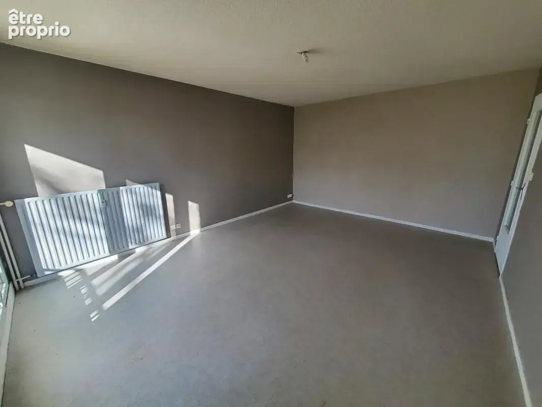 Bel appartement T3 avec balcon et cave - photo 4