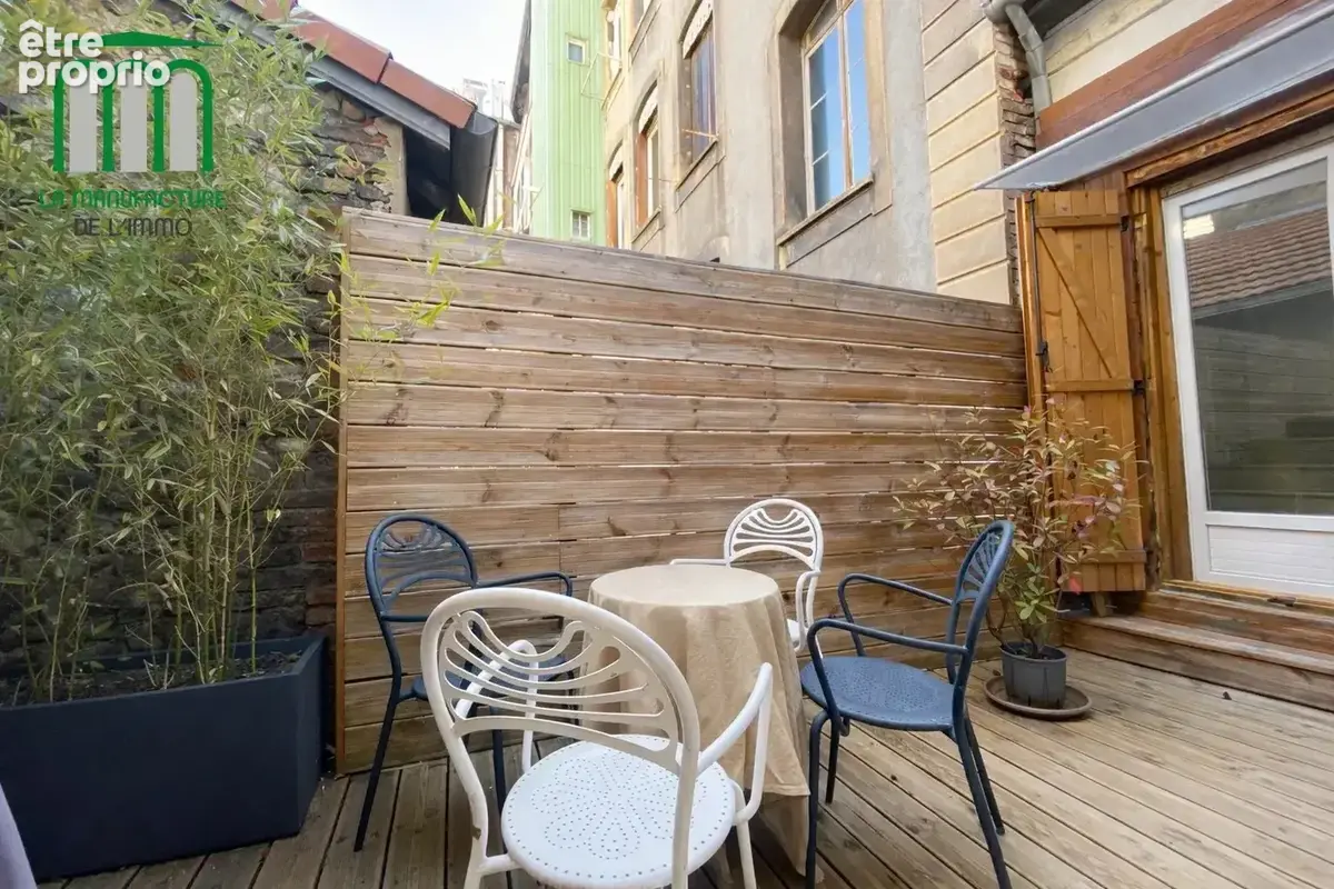 Appartement à SAINT-ETIENNE