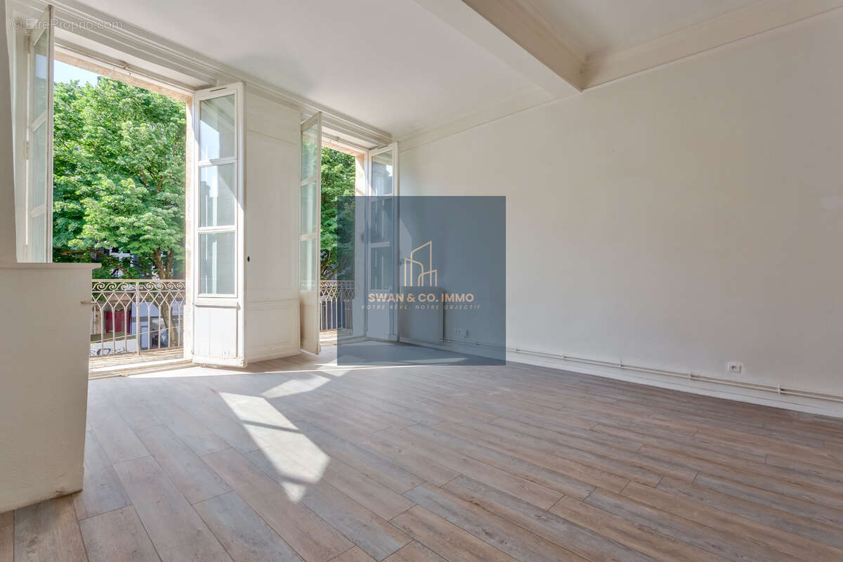 Appartement à BORDEAUX