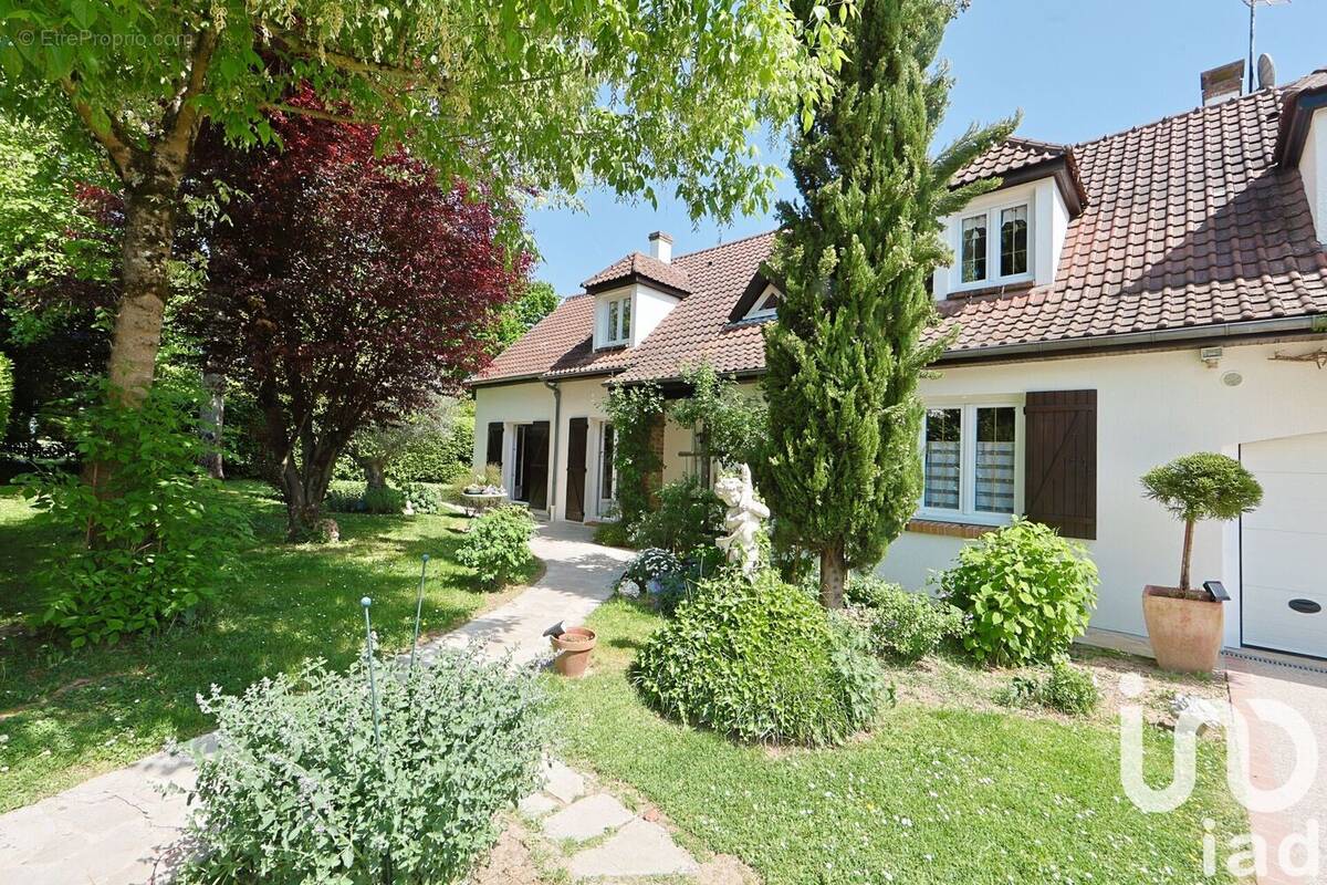 Photo 1 - Maison à GRESSY