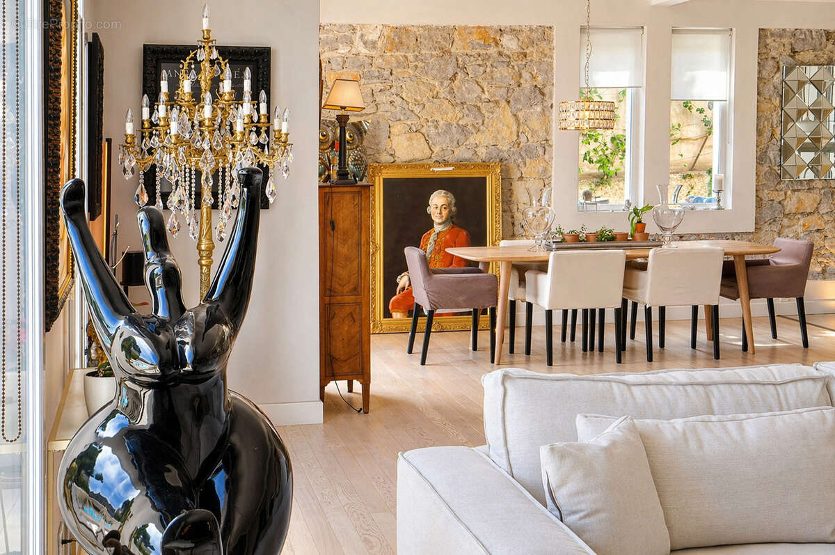 Photo 3 - Maison à LE CANNET
