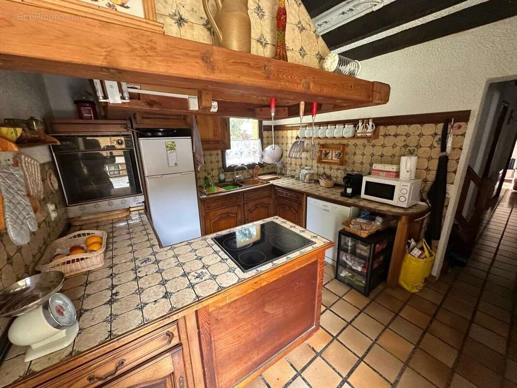 Maison à SAINT-PIERRE-DELS-FORCATS