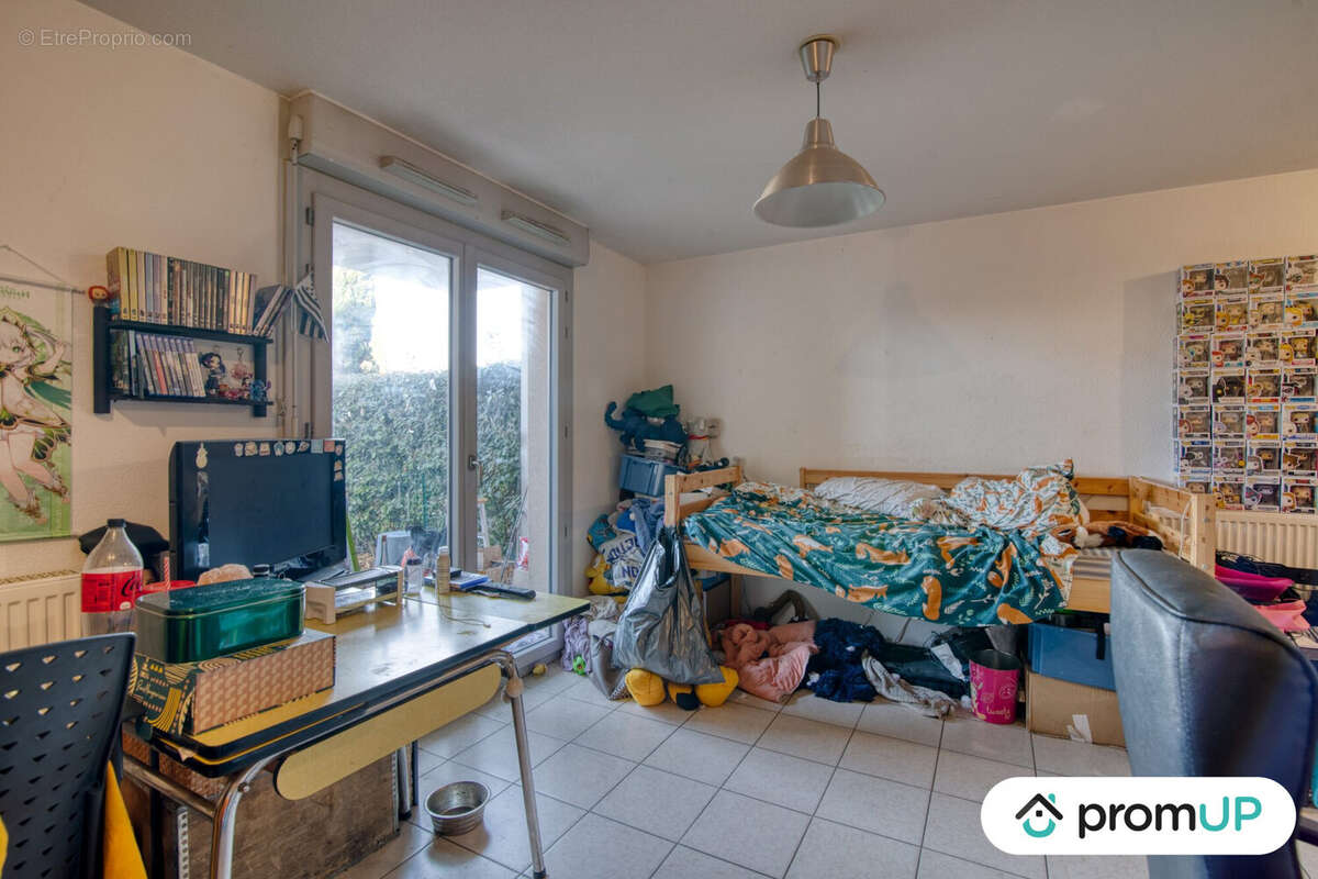 Appartement à PECHBONNIEU