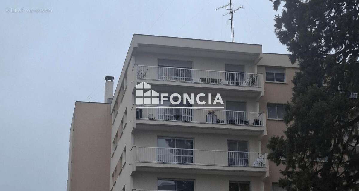 Appartement à CHARLEVILLE-MEZIERES