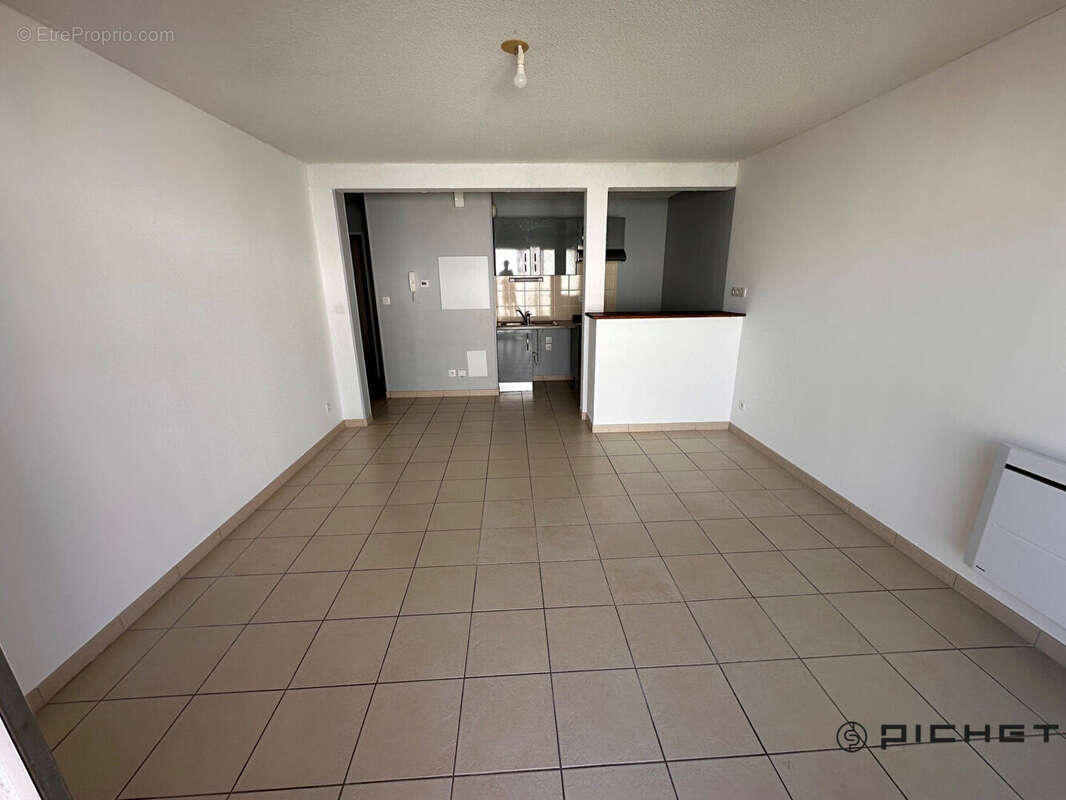 Appartement T3 avec terrasse et parking - Résidence recherchée - photo 10