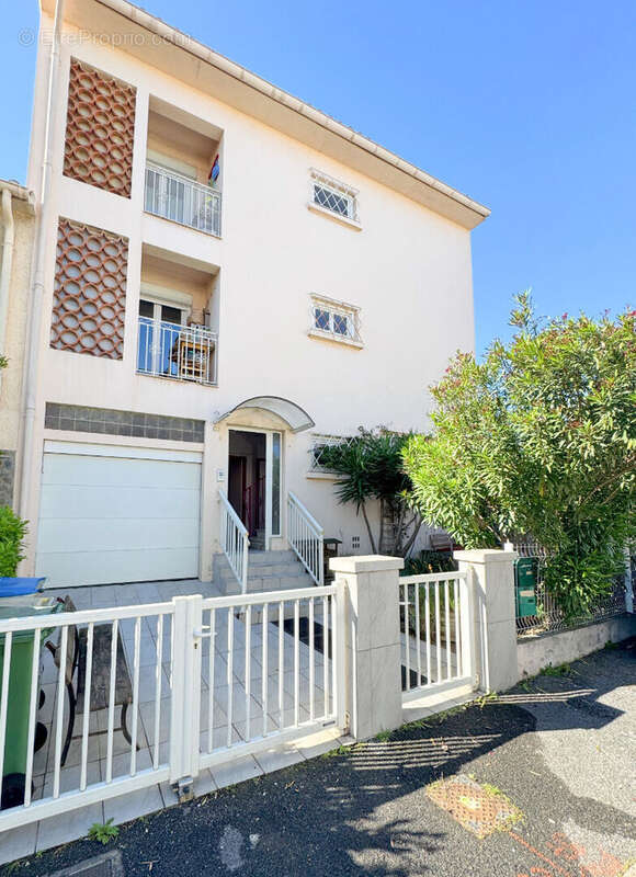 Appartement à SAINT-CYPRIEN