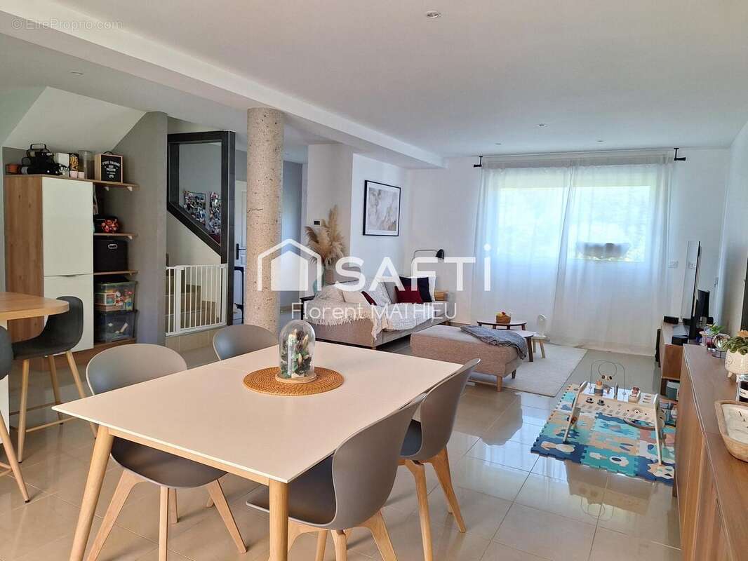 Photo 3 - Maison à BOUSSIERES