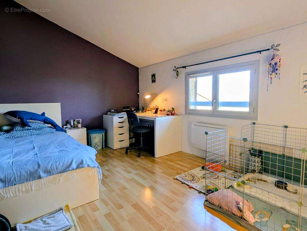 Maison à SAINT-ELIX-LE-CHATEAU