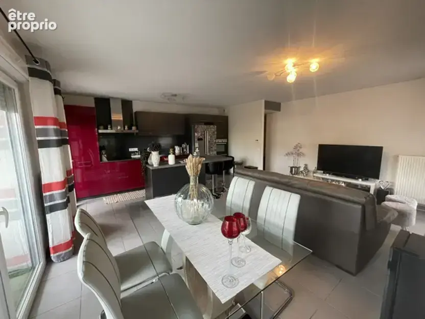 Appartement à SAINT-GENIS-POUILLY