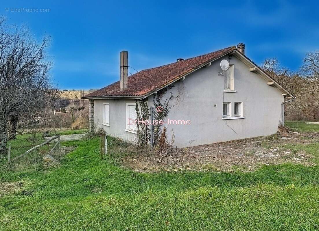 Maison à CAUSE-DE-CLERANS