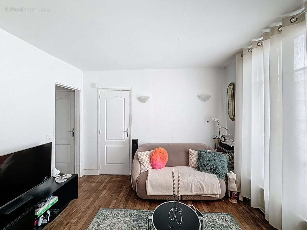 Appartement à MAISONS-ALFORT