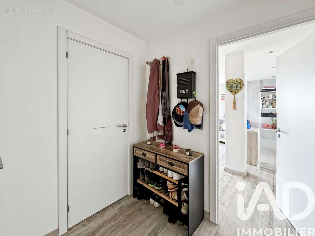 Photo 7 - Appartement à SAINTE-GENEVIEVE-DES-BOIS