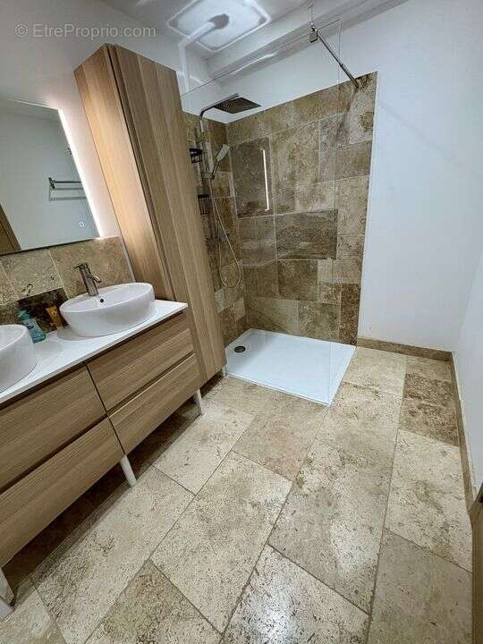 Maison à ROCHEFORT-DU-GARD