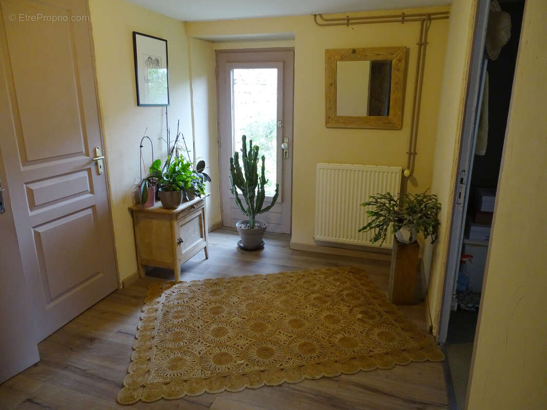 Maison à BAIGNEUX-LES-JUIFS