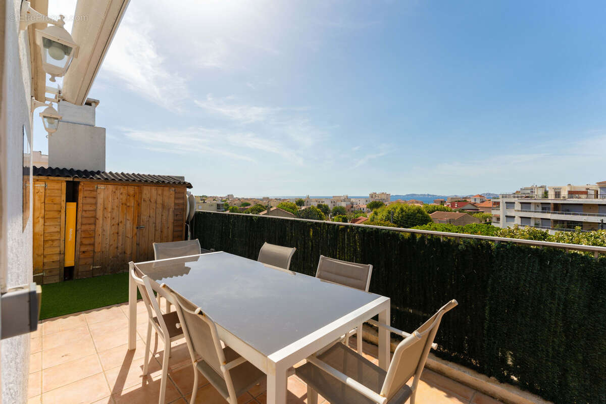 Appartement à MARSEILLE-8E