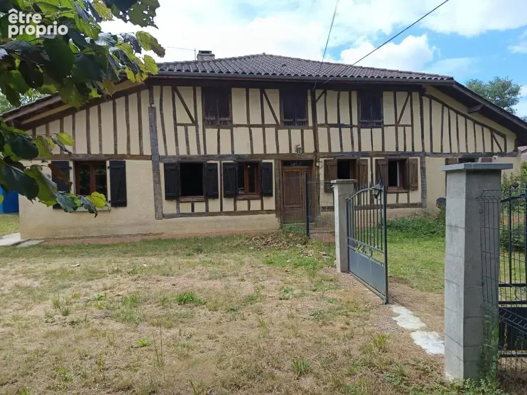 Propriété d'Exception : 2 Maisons, 450 m² de Dépendances et 6 Hectares de Terres - photo 5