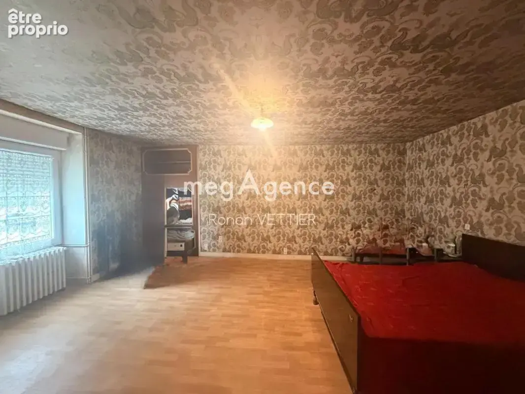 Maison de bourg en pierre 151 m² sur un terrain de 800 m² - photo 5