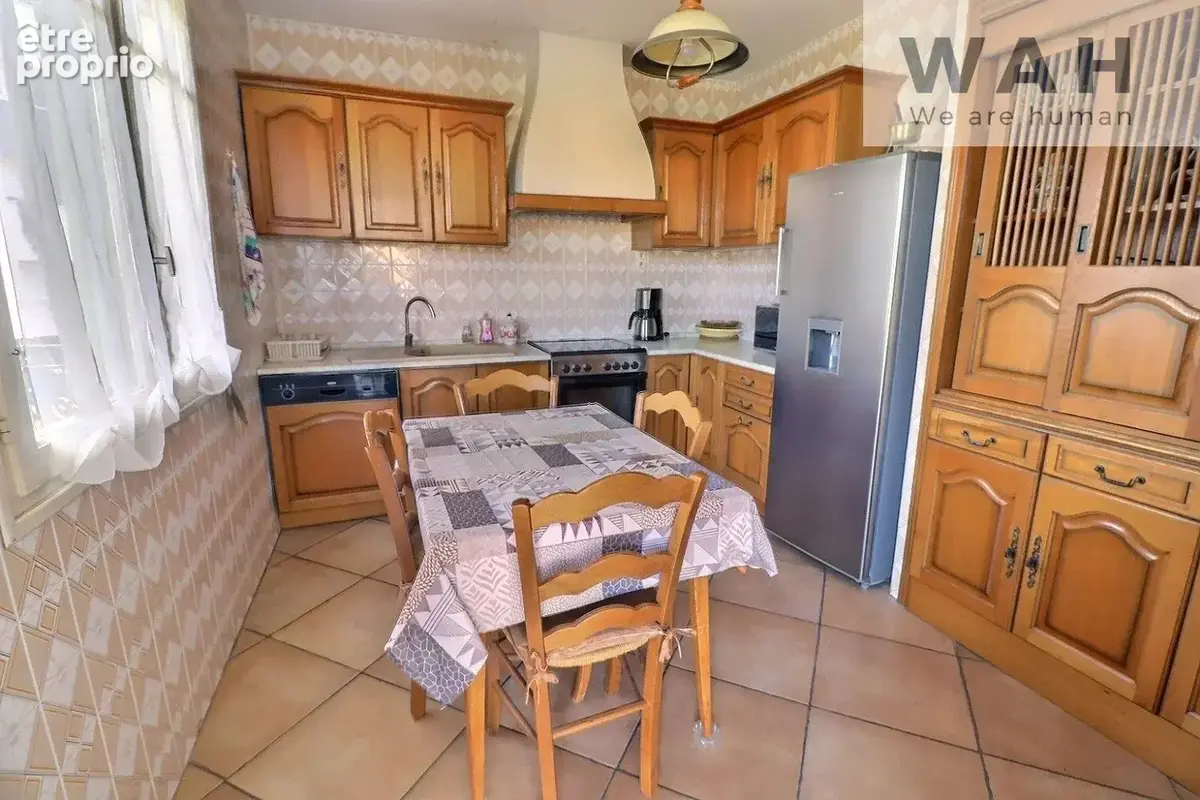 Vente maison 7 pieces parcelle de 763 m2 34800 clermont l'he - photo 4
