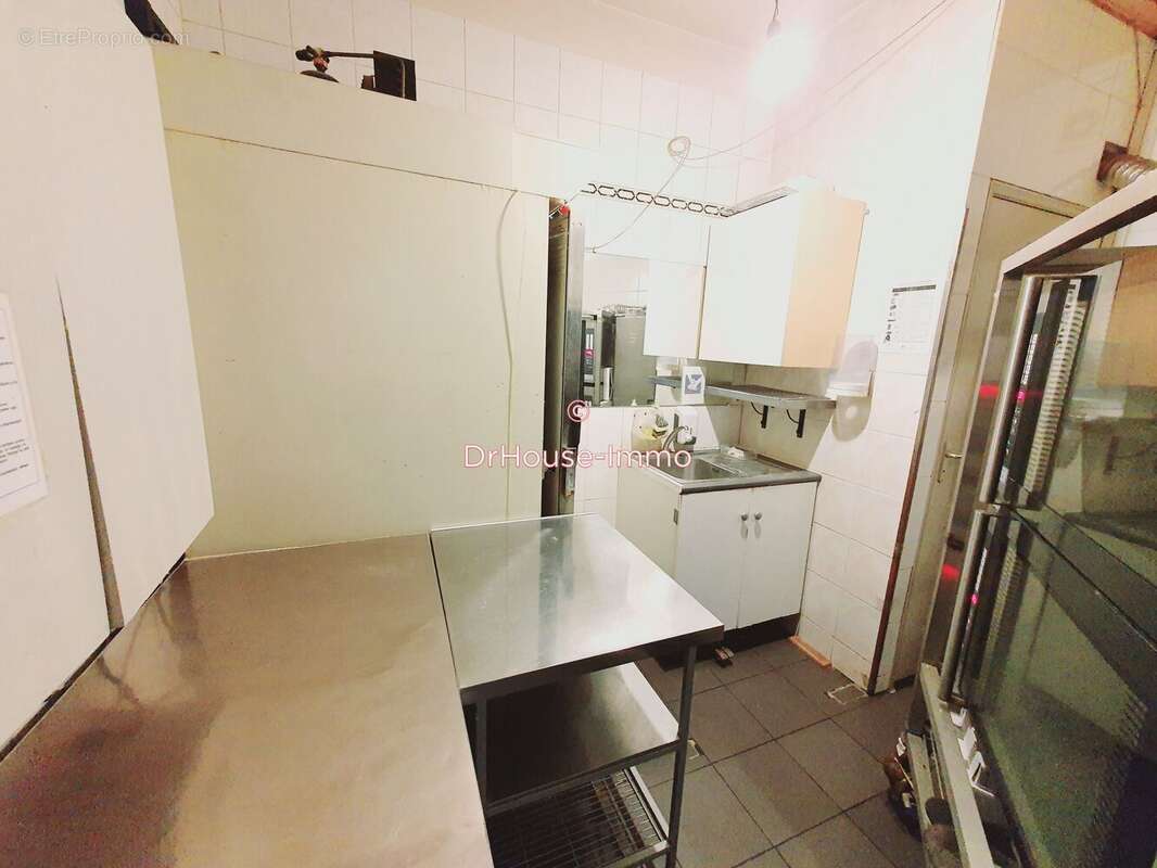 Commerce à COLOMBES