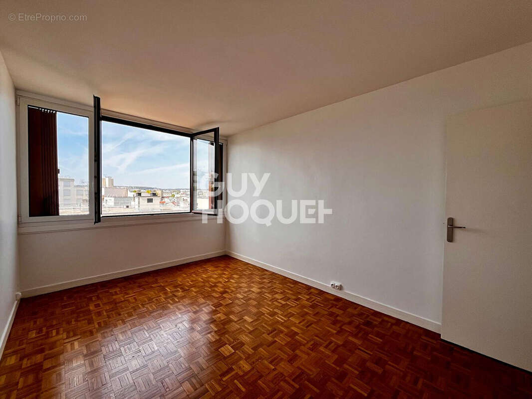 Vanves - quartier du plateau - appartement familial 4 pièces de 82,80 m² avec balcon, cave - résidence avec gardien - photo 11