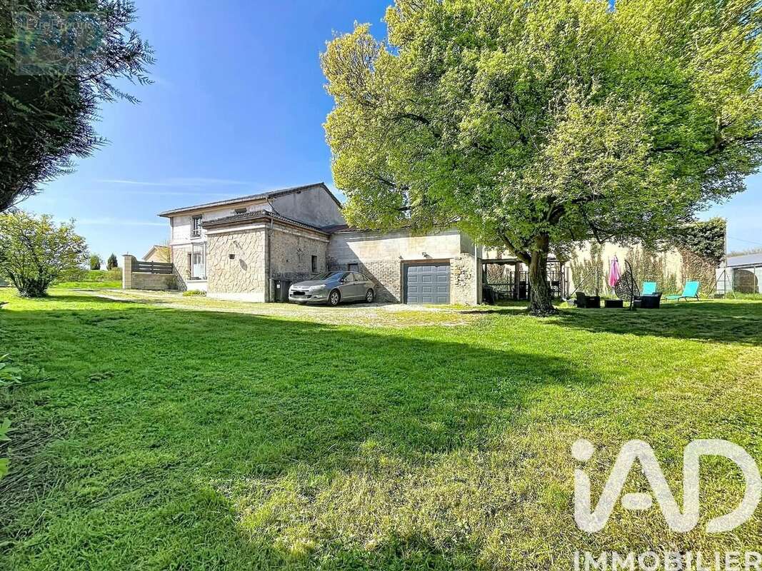 Photo 2 - Maison à DAMPIERRE-SUR-MOIVRE